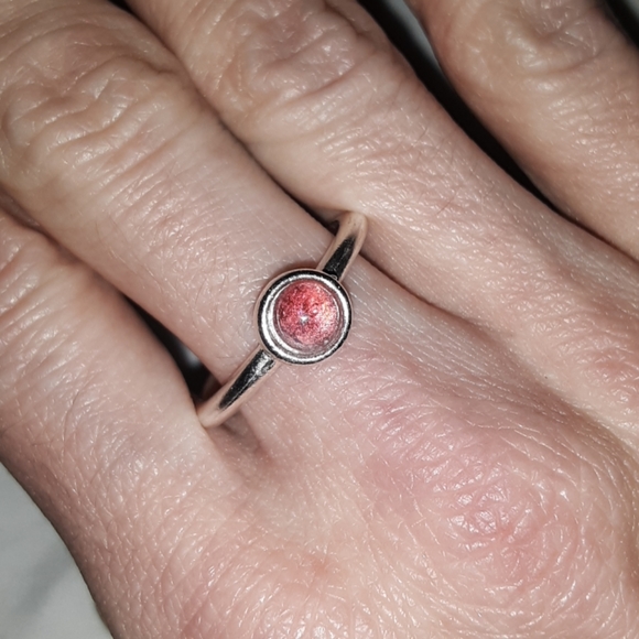 Garnet Ring - Picture 4 of 4